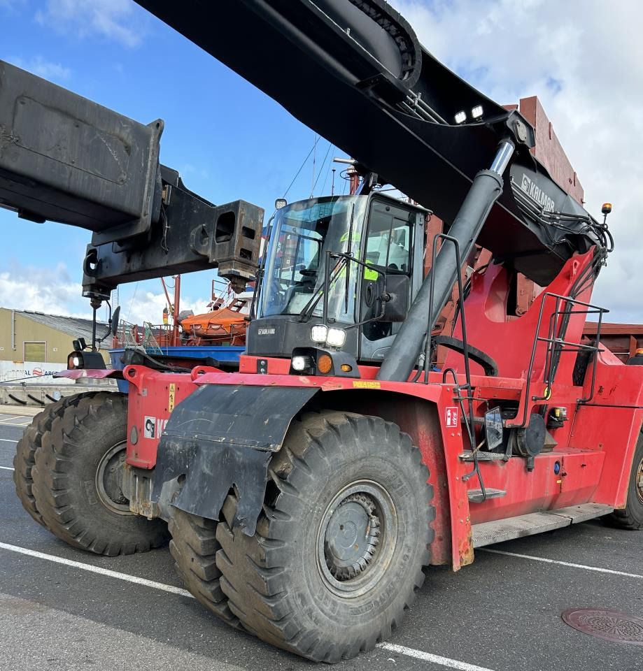 Kalmar DRG450-65S5 - Reach stacker: afbeelding 2 Kalmar DRG450-65S5 - Reach stacker: afbeelding 2
