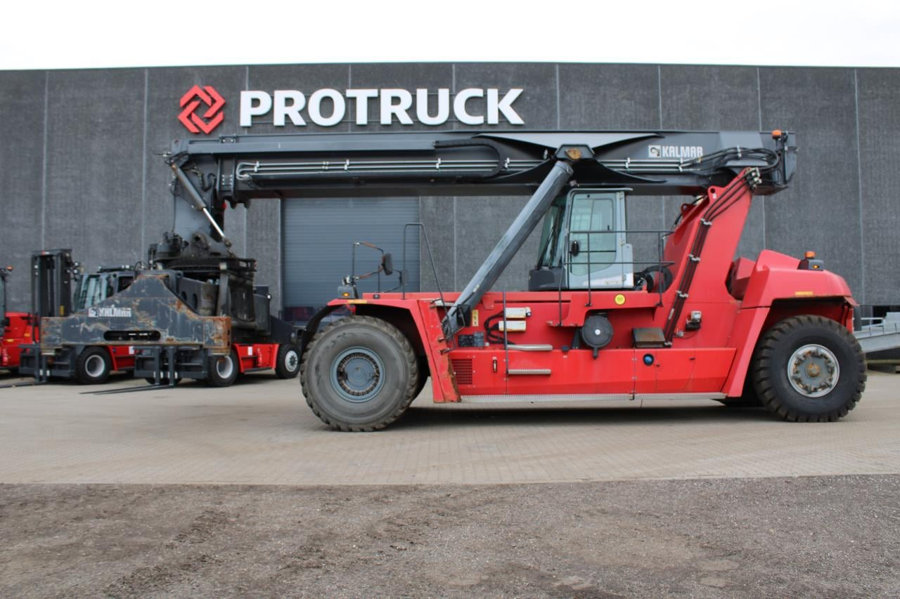 Kalmar DRG450-65S5 - Reach stacker: afbeelding 1 Kalmar DRG450-65S5 - Reach stacker: afbeelding 1