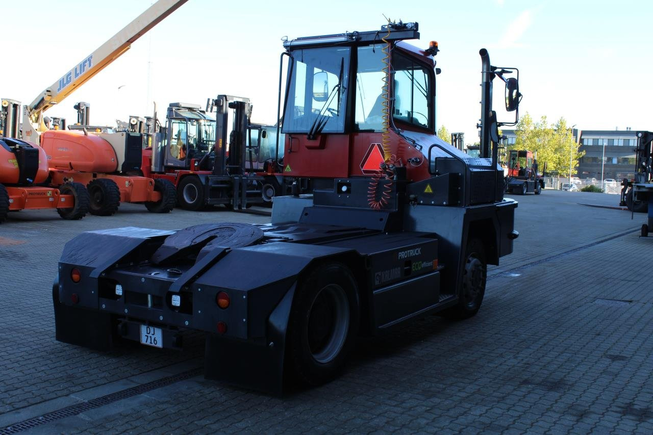 Kalmar TRL618I 4X4 - Terminal trekker: afbeelding 3 Kalmar TRL618I 4X4 - Terminal trekker: afbeelding 3
