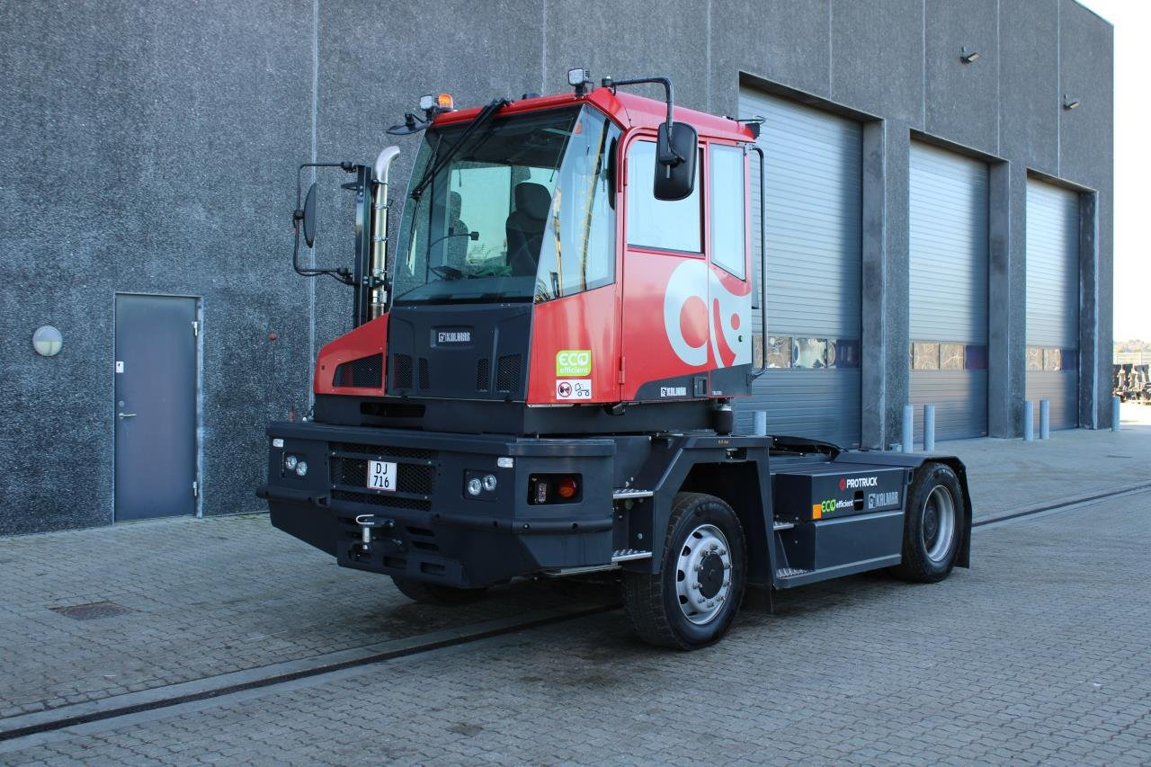 Kalmar TRL618I 4X4 - Terminal trekker: afbeelding 2 Kalmar TRL618I 4X4 - Terminal trekker: afbeelding 2