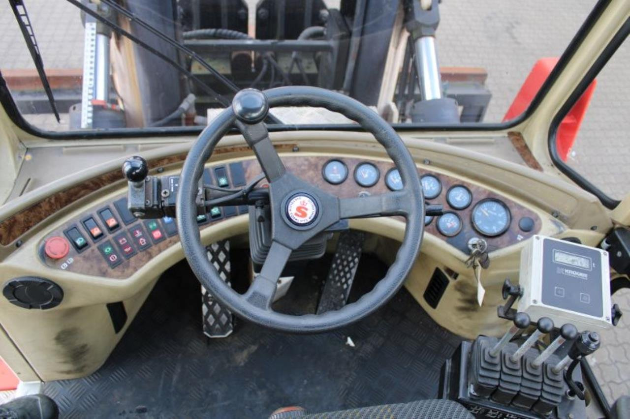 SveTruck 16120-38 - Diesel heftruck: afbeelding 4 SveTruck 16120-38 - Diesel heftruck: afbeelding 4