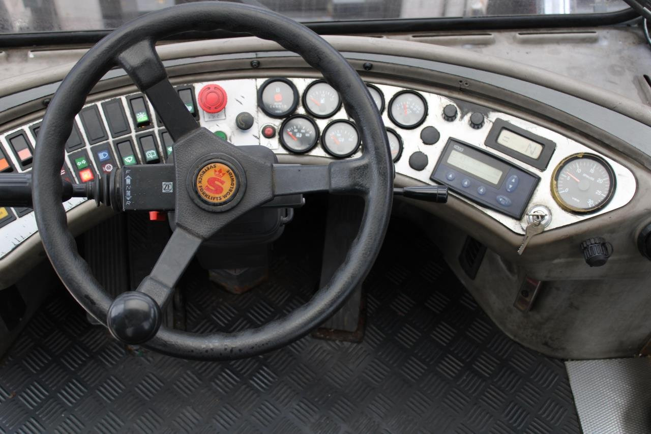 SveTruck 32120-50 - Diesel heftruck: afbeelding 4 SveTruck 32120-50 - Diesel heftruck: afbeelding 4