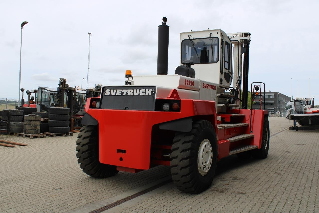 SveTruck 32120-50 - Diesel heftruck: afbeelding 3 SveTruck 32120-50 - Diesel heftruck: afbeelding 3