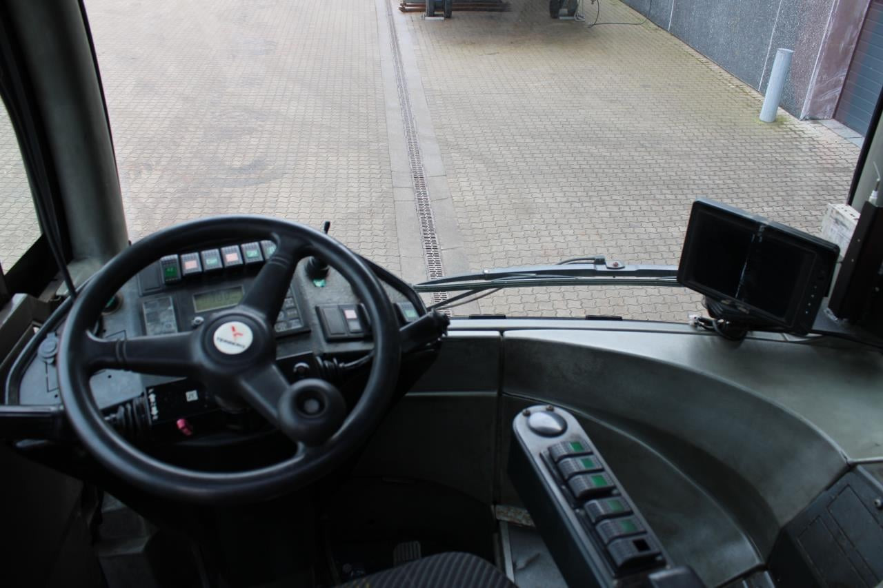 Terberg RT222 - Terminal trekker: afbeelding 4 Terberg RT222 - Terminal trekker: afbeelding 4