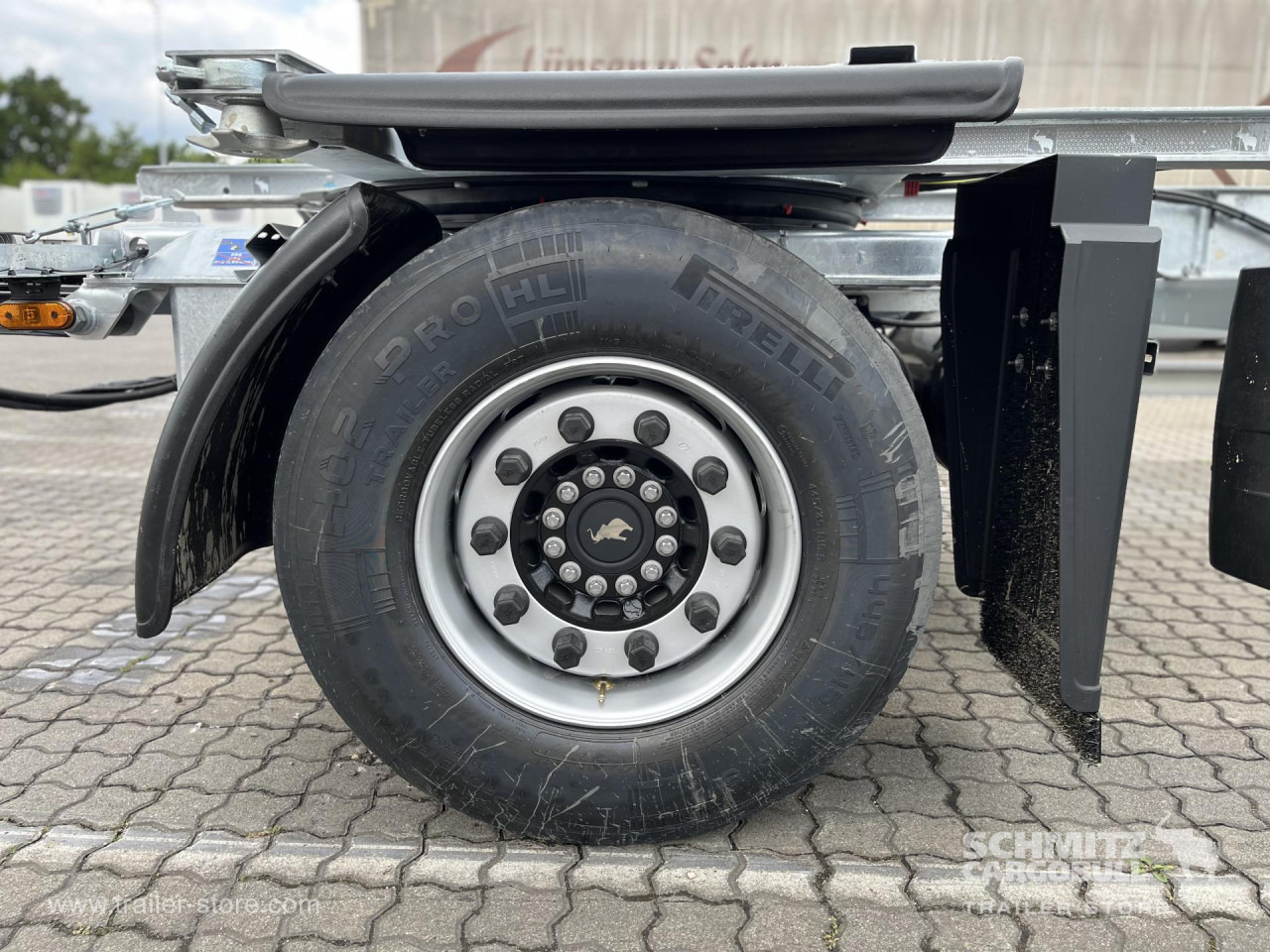 SCHMITZ Anhänger Wechselfahrgestell Maxiausführung - Containertransporter/ Wissellaadbak aanhangwagen: afbeelding 4 SCHMITZ Anhänger Wechselfahrgestell Maxiausführung - Containertransporter/ Wissellaadbak aanhangwagen: afbeelding 4