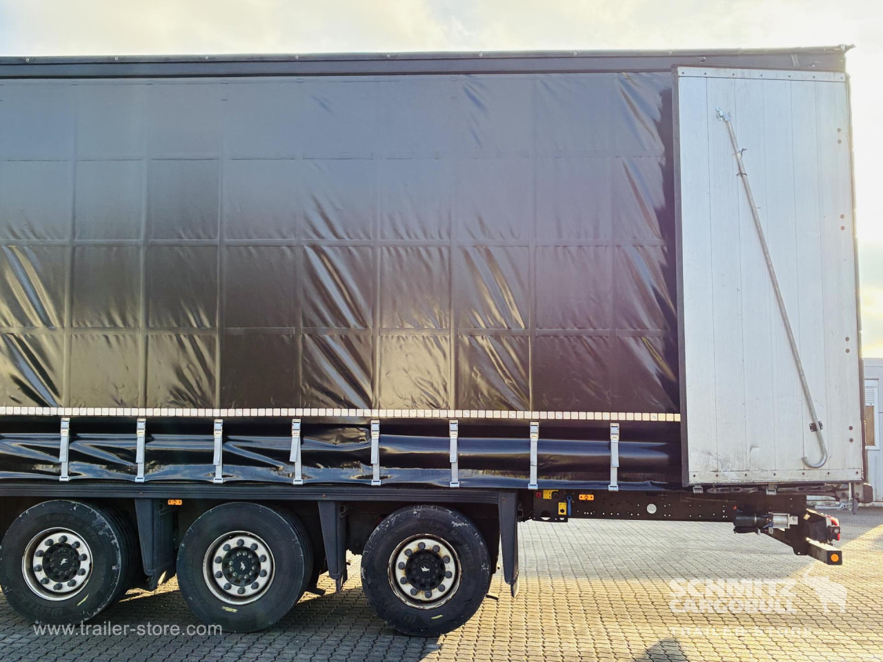 SCHMITZ Auflieger Curtainsider Mega - Schuifzeiloplegger: afbeelding 4 SCHMITZ Auflieger Curtainsider Mega - Schuifzeiloplegger: afbeelding 4