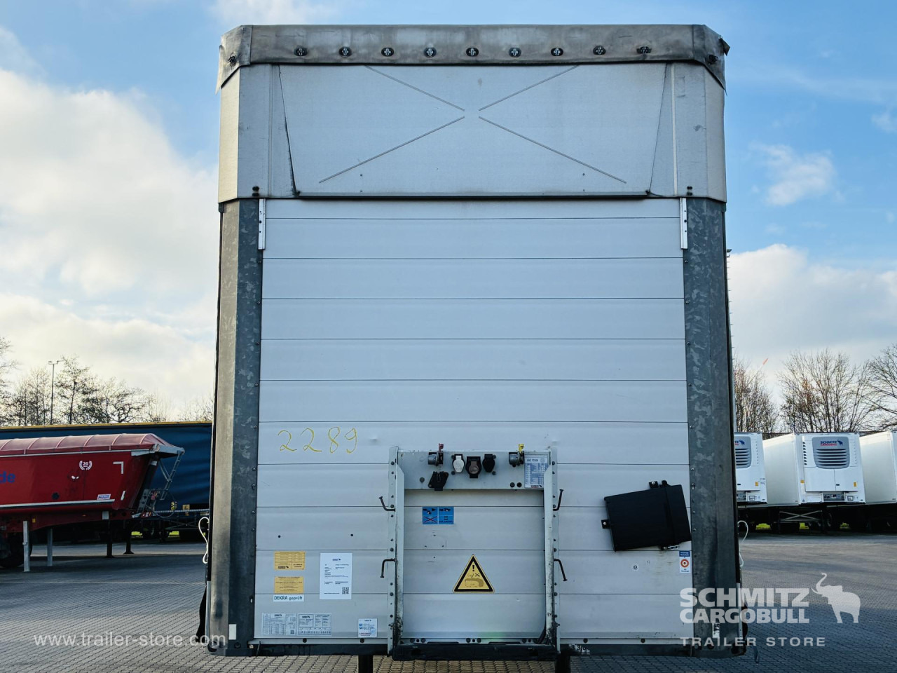SCHMITZ Auflieger Curtainsider Mega - Schuifzeiloplegger: afbeelding 2 SCHMITZ Auflieger Curtainsider Mega - Schuifzeiloplegger: afbeelding 2
