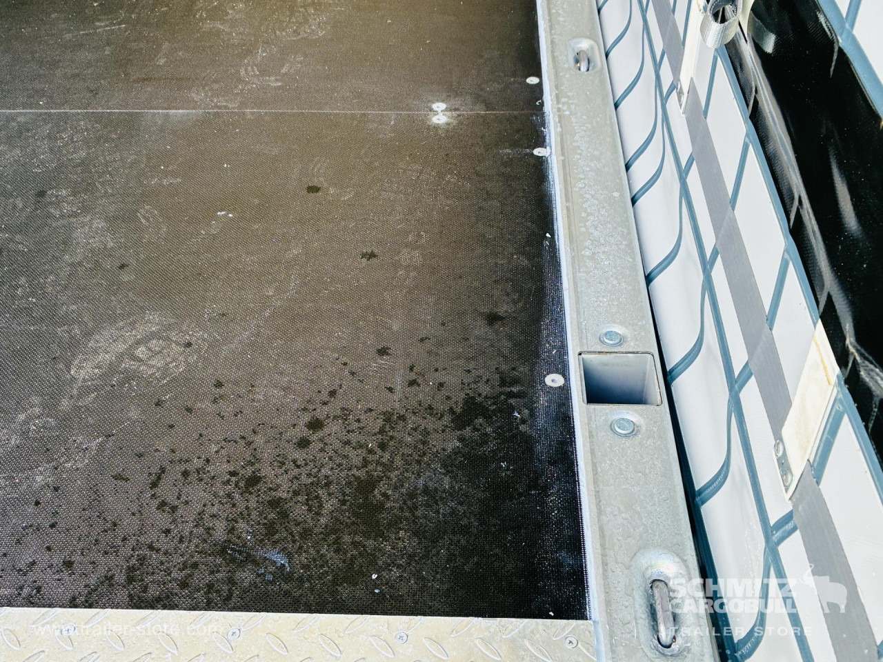 SCHMITZ Auflieger Curtainsider Mega - Schuifzeiloplegger: afbeelding 2 SCHMITZ Auflieger Curtainsider Mega - Schuifzeiloplegger: afbeelding 2