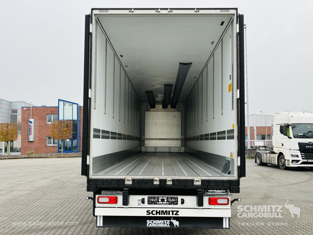 SCHMITZ Auflieger Tiefkühler Mega Double deck - Isotherm oplegger: afbeelding 2 SCHMITZ Auflieger Tiefkühler Mega Double deck - Isotherm oplegger: afbeelding 2