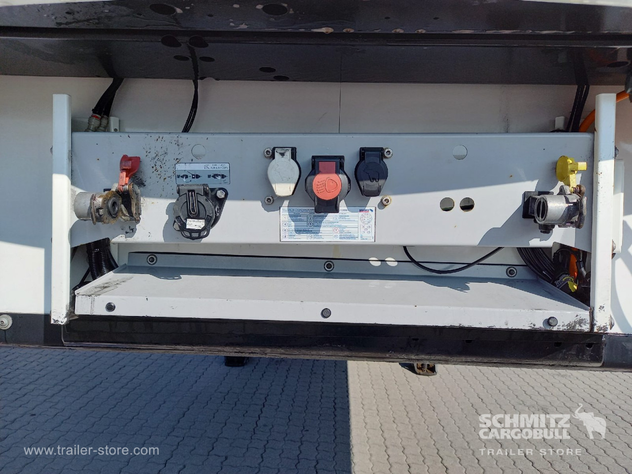 SCHMITZ Auflieger Tiefkühler Standard Double deck - Isotherm oplegger: afbeelding 3 SCHMITZ Auflieger Tiefkühler Standard Double deck - Isotherm oplegger: afbeelding 3