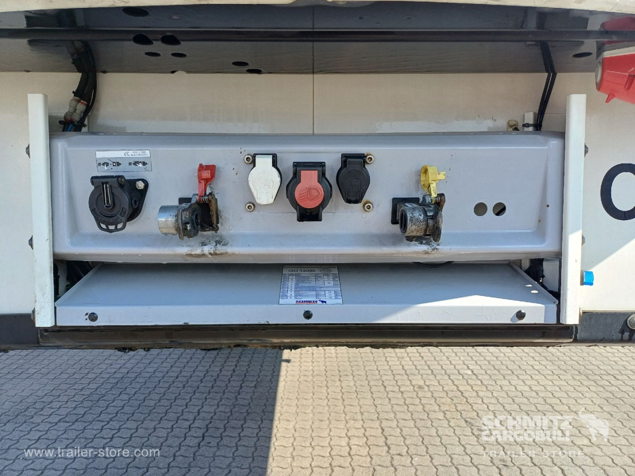 SCHMITZ Auflieger Tiefkühler Standard Double deck - Isotherm oplegger: afbeelding 4 SCHMITZ Auflieger Tiefkühler Standard Double deck - Isotherm oplegger: afbeelding 4