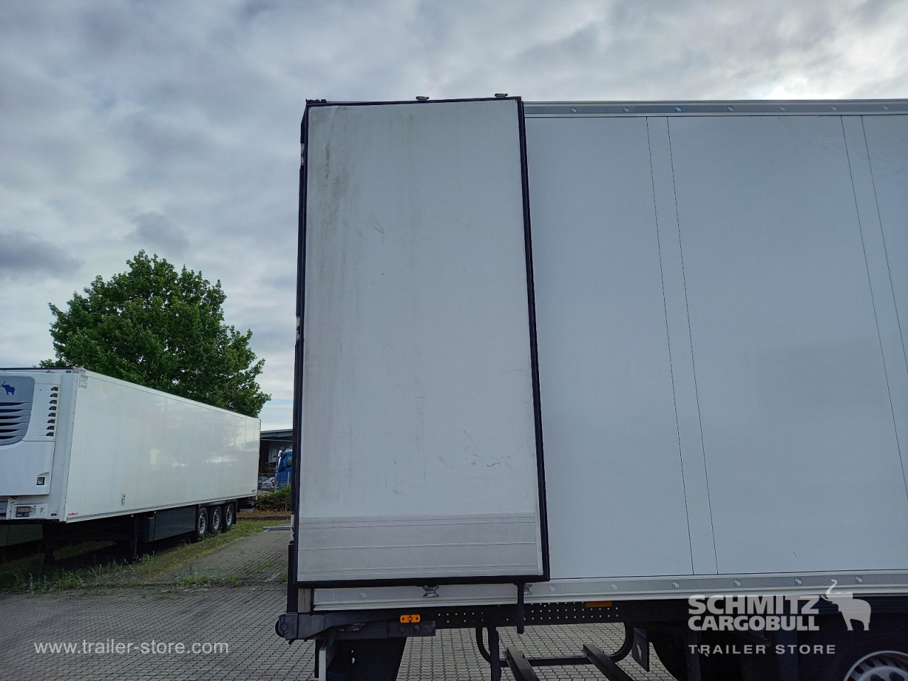 SCHMITZ Auflieger Tiefkühler Standard Double deck - Isotherm oplegger: afbeelding 2 SCHMITZ Auflieger Tiefkühler Standard Double deck - Isotherm oplegger: afbeelding 2