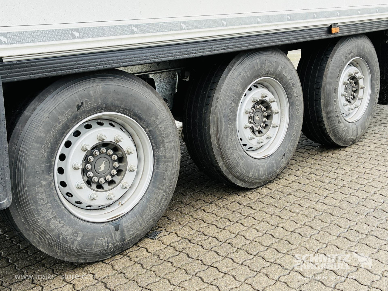 SCHMITZ Auflieger Tiefkühler Standard - Isotherm oplegger: afbeelding 3 SCHMITZ Auflieger Tiefkühler Standard - Isotherm oplegger: afbeelding 3