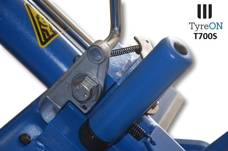 Werkplaats toebehoor T700S truck tyrechanger 42 Inch - power 2.2kW+2.2kW: afbeelding 7 Werkplaats toebehoor T700S truck tyrechanger 42 Inch - power 2.2kW+2.2kW: afbeelding 7