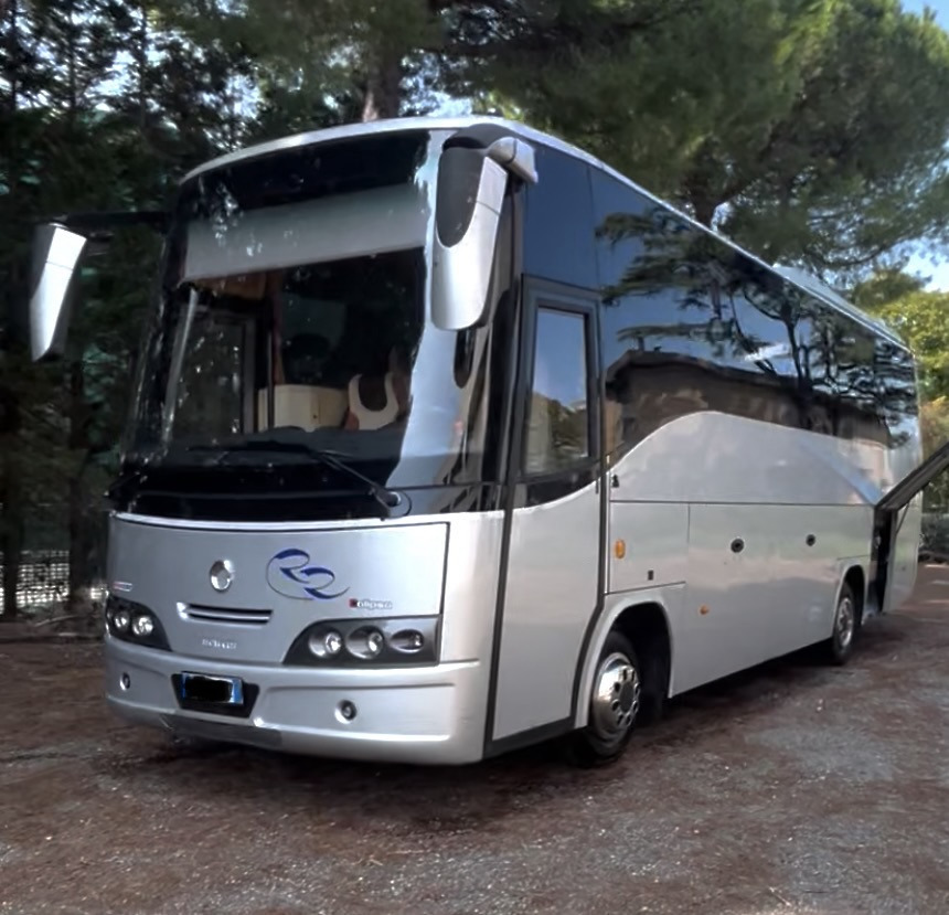 IVECO euro 5 100 Calipso New Car - Minibus, Personenvervoer: afbeelding 2 IVECO euro 5 100 Calipso New Car - Minibus, Personenvervoer: afbeelding 2
