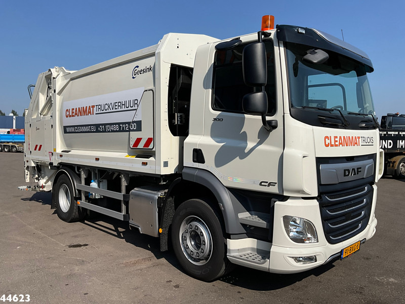 DAF FA CF 300 Euro 6 Geesink 14m³ - Vuilniswagen: afbeelding 2 DAF FA CF 300 Euro 6 Geesink 14m³ - Vuilniswagen: afbeelding 2