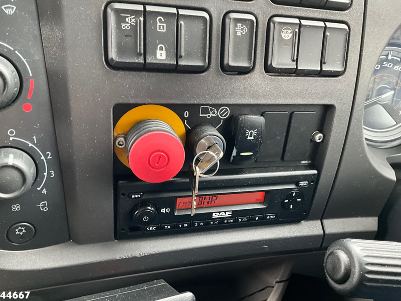 Vuilniswagen DAF FA LF 230 Euro 6 RHD Terberg 8m³ Just 67.505 Km!: afbeelding 11 Vuilniswagen DAF FA LF 230 Euro 6 RHD Terberg 8m³ Just 67.505 Km!: afbeelding 11