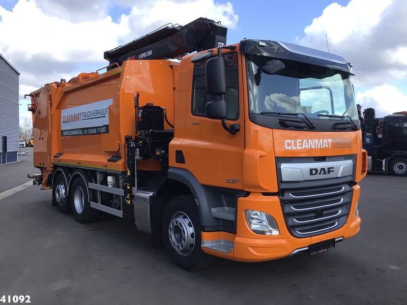 DAF FAN CF 340 Hiab 23 ton/meter laadkraan Welvaarts weighing system - Vuilniswagen: afbeelding 4 DAF FAN CF 340 Hiab 23 ton/meter laadkraan Welvaarts weighing system - Vuilniswagen: afbeelding 4
