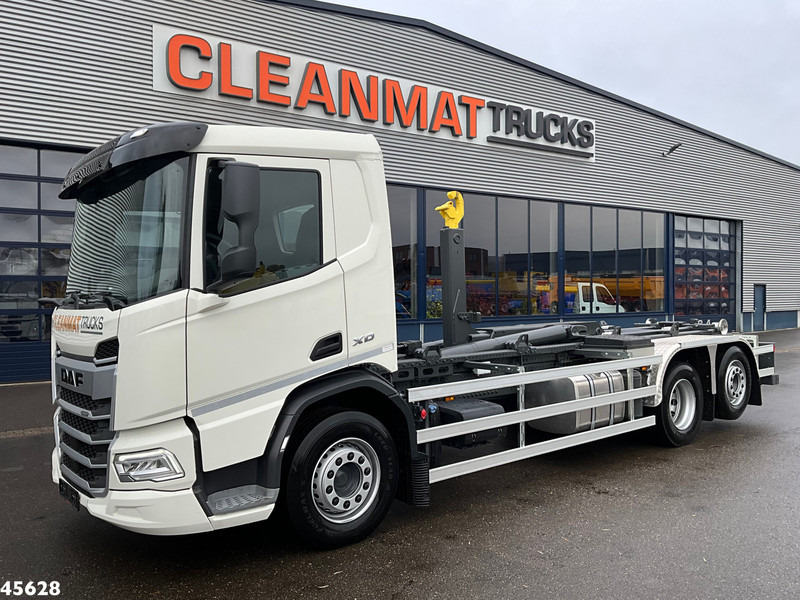 DAF FAN XD 450 Euro 6 Hyva 26 Ton haakarmsysteem - Haakarmsysteem vrachtwagen: afbeelding 2 DAF FAN XD 450 Euro 6 Hyva 26 Ton haakarmsysteem - Haakarmsysteem vrachtwagen: afbeelding 2