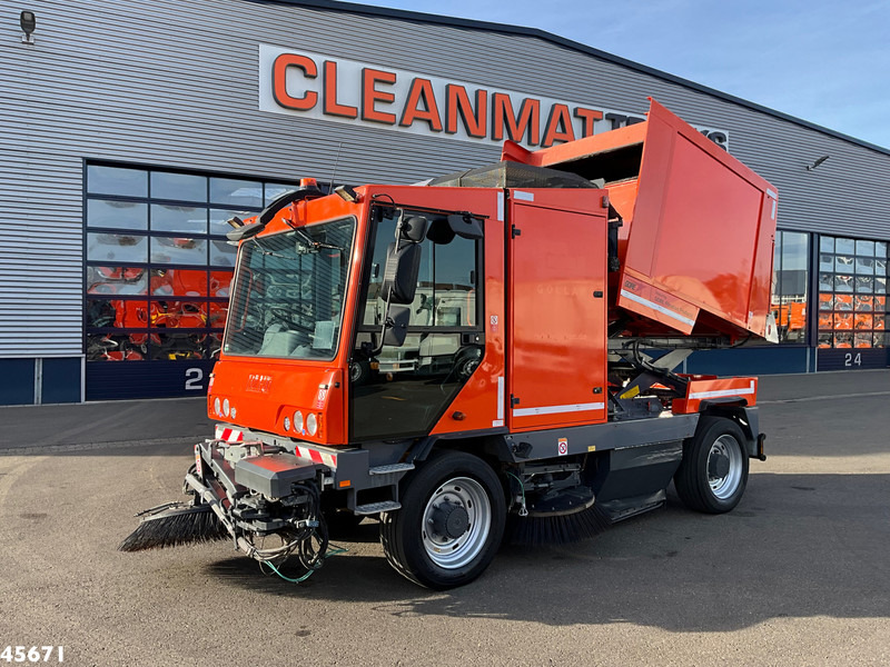 Dulevo 5020 Euro 6 with 3-rd brush - Veegwagen: afbeelding 4 Dulevo 5020 Euro 6 with 3-rd brush - Veegwagen: afbeelding 4