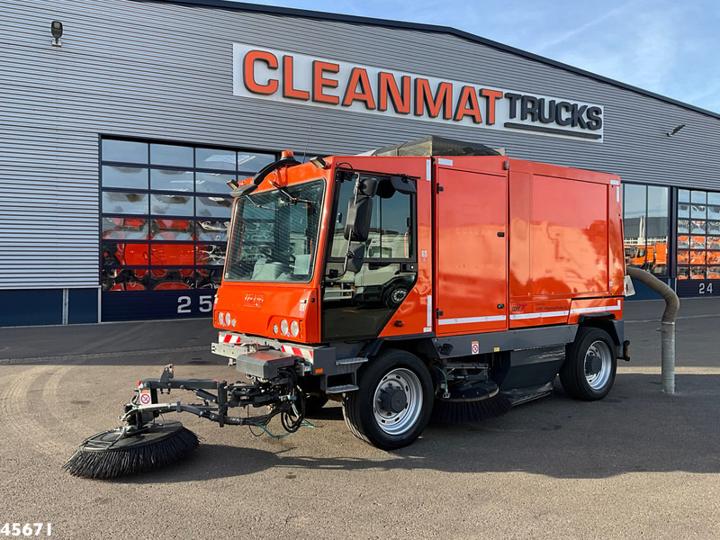 Dulevo 5020 Euro 6 with 3-rd brush - Veegwagen: afbeelding 3 Dulevo 5020 Euro 6 with 3-rd brush - Veegwagen: afbeelding 3