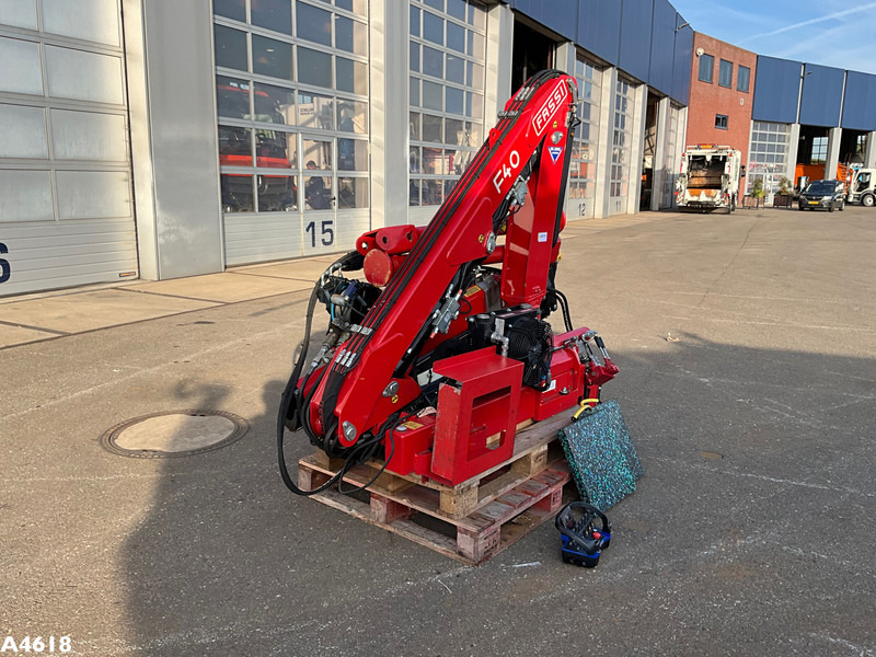 FASSI DEMO 4 Tonmeter laadkraan Laadkraan - Autolaadkraan: afbeelding 2 FASSI DEMO 4 Tonmeter laadkraan Laadkraan - Autolaadkraan: afbeelding 2