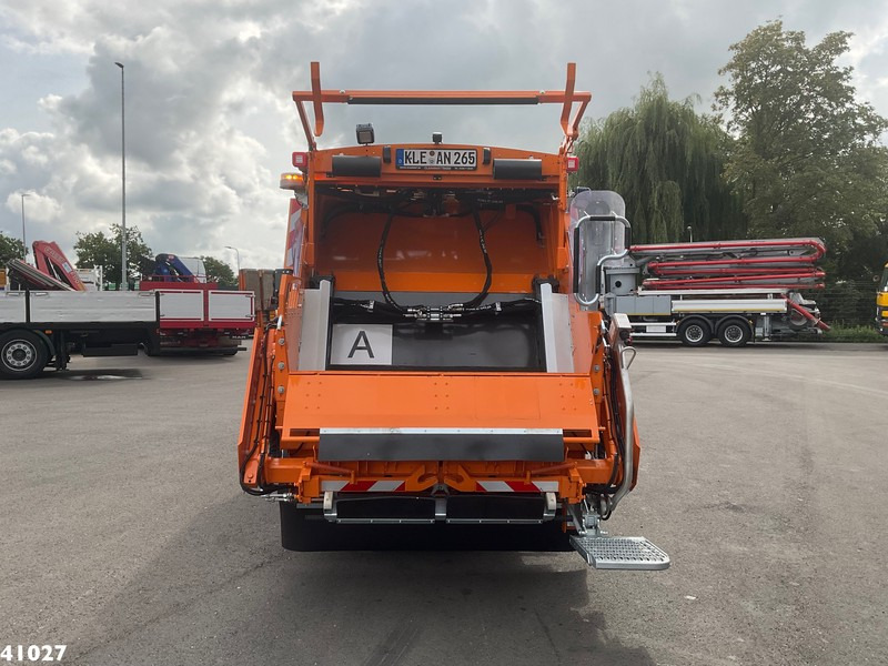 FUSO Canter 9C18 Zoeller 7m³ - Vuilniswagen: afbeelding 4 FUSO Canter 9C18 Zoeller 7m³ - Vuilniswagen: afbeelding 4