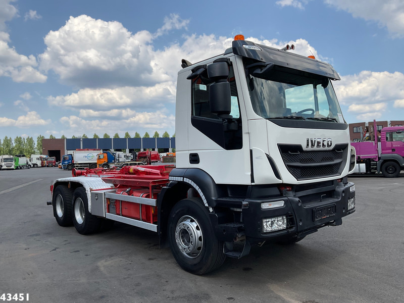 Iveco AD260T 6x4 Euro 6 AJK 20 haakarmsysteem - Haakarmsysteem vrachtwagen: afbeelding 3 Iveco AD260T 6x4 Euro 6 AJK 20 haakarmsysteem - Haakarmsysteem vrachtwagen: afbeelding 3