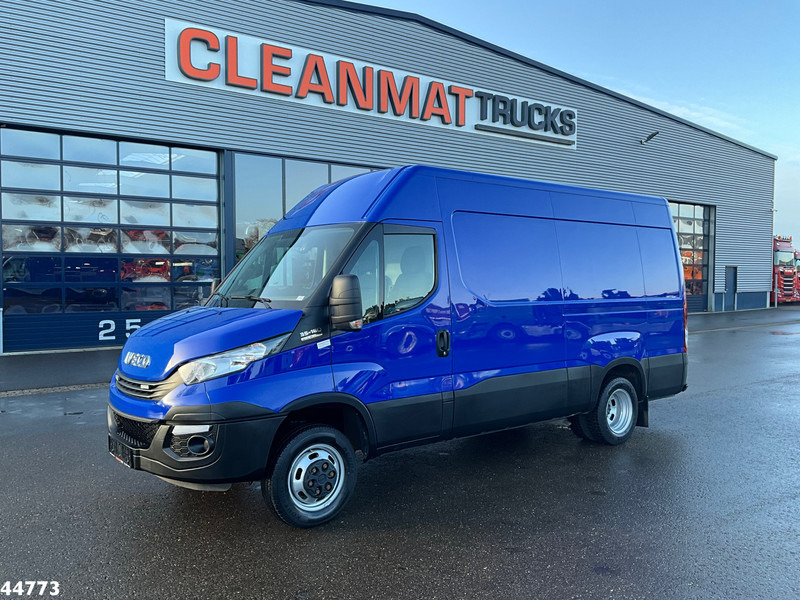 Iveco Daily 35C18 RIONED hogedrukwater installatie - Vacuümwagen: afbeelding 2 Iveco Daily 35C18 RIONED hogedrukwater installatie - Vacuümwagen: afbeelding 2