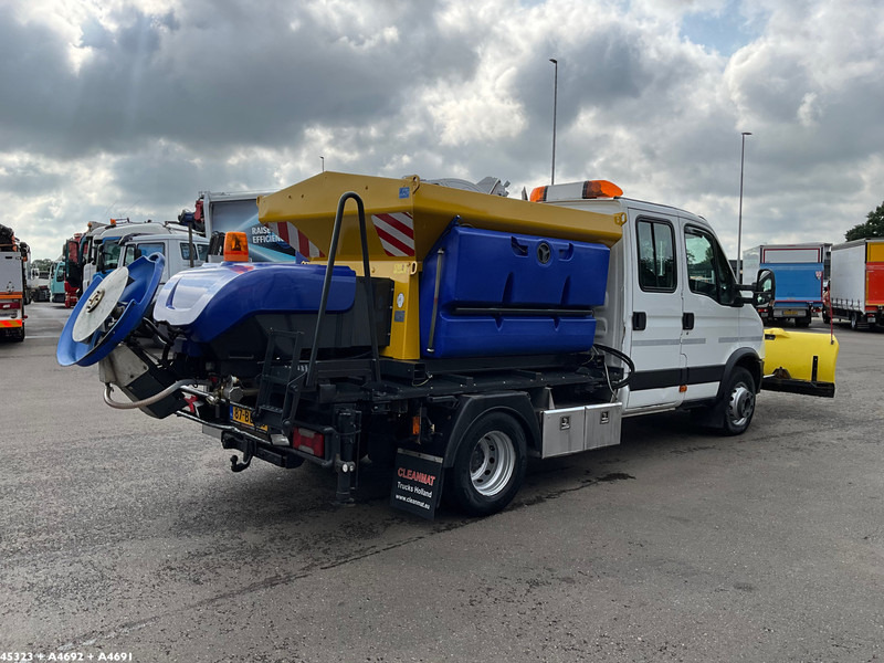 Iveco Daily 70C17 Nido zoutstrooier - Sneeuwruimer: afbeelding 4 Iveco Daily 70C17 Nido zoutstrooier - Sneeuwruimer: afbeelding 4