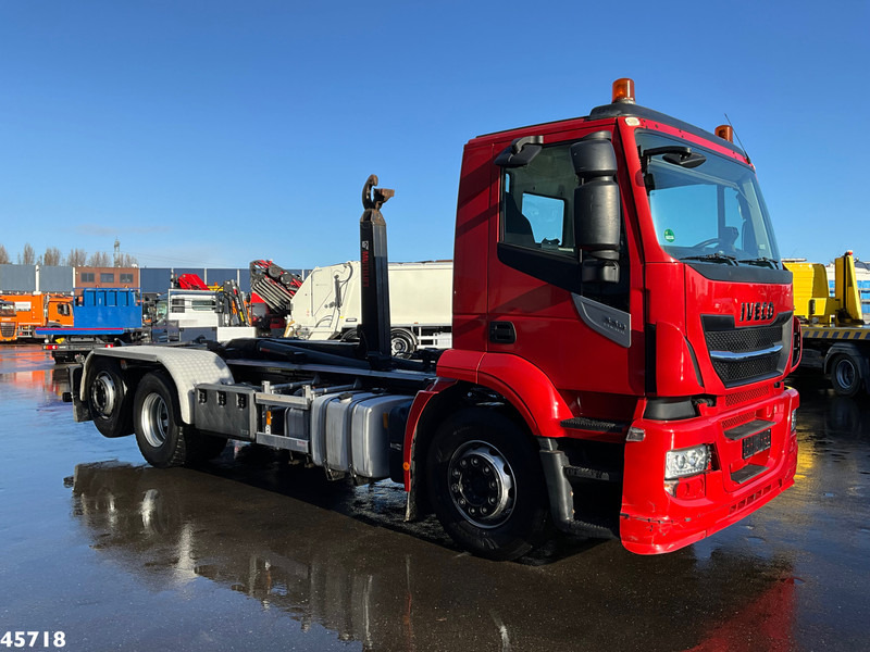 Iveco Stralis AD260S33 Euro 6 Multilift 20 Ton haakarmsysteem Just 197.693 Km! - Haakarmsysteem vrachtwagen: afbeelding 3 Iveco Stralis AD260S33 Euro 6 Multilift 20 Ton haakarmsysteem Just 197.693 Km! - Haakarmsysteem vrachtwagen: afbeelding 3