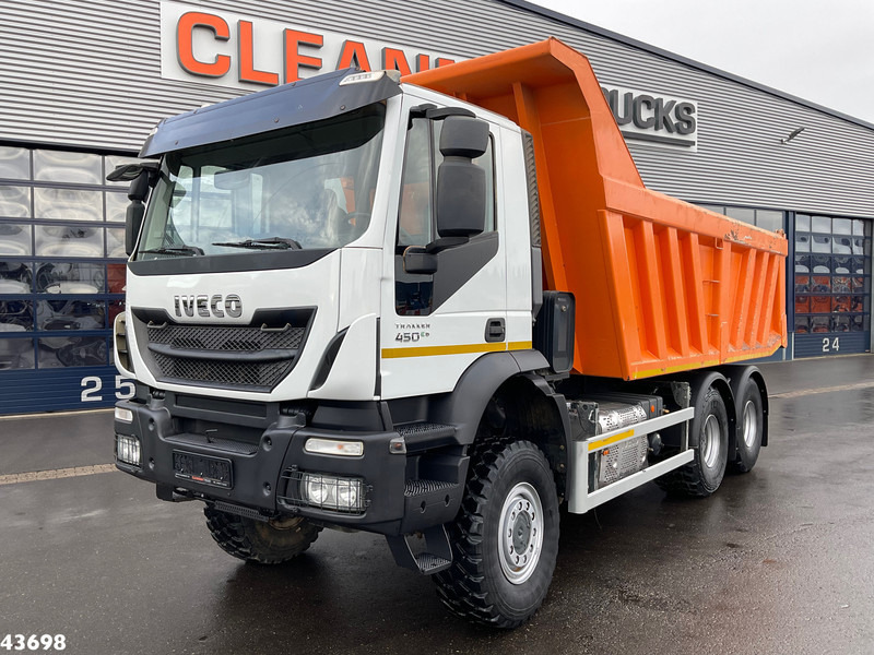 Iveco Trakker AD260TW450 6x6 Euro 6 Manual Full steel Just 25.974 km! - Kipper vrachtwagen: afbeelding 2 Iveco Trakker AD260TW450 6x6 Euro 6 Manual Full steel Just 25.974 km! - Kipper vrachtwagen: afbeelding 2