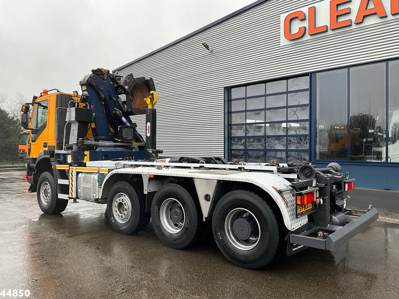 Iveco Trakker AD380T41W 8x6 Euro 6 HMF 19 Tonmeter Z-kraan - Haakarmsysteem vrachtwagen, Kraanwagen: afbeelding 2 Iveco Trakker AD380T41W 8x6 Euro 6 HMF 19 Tonmeter Z-kraan - Haakarmsysteem vrachtwagen, Kraanwagen: afbeelding 2