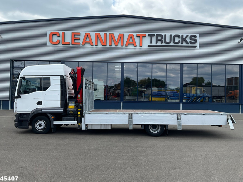 MAN TGL 12.220 Euro 6 Palfinger 11 Tonmeter laadkraan Just 60.518 km! - Kraanwagen: afbeelding 4 MAN TGL 12.220 Euro 6 Palfinger 11 Tonmeter laadkraan Just 60.518 km! - Kraanwagen: afbeelding 4