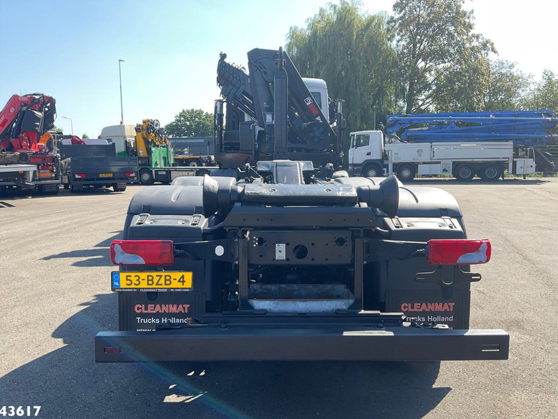 MAN TGS 32.470 8x4 Euro 6 Hiab 22 Tonmeter laadkraan Just 68.765 Km! - Kraanwagen: afbeelding 3 MAN TGS 32.470 8x4 Euro 6 Hiab 22 Tonmeter laadkraan Just 68.765 Km! - Kraanwagen: afbeelding 3