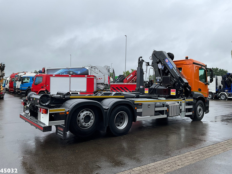 Mercedes-Benz ACTROS 2543 HMF 23 Tonmeter laadkraan - Haakarmsysteem vrachtwagen: afbeelding 4 Mercedes-Benz ACTROS 2543 HMF 23 Tonmeter laadkraan - Haakarmsysteem vrachtwagen: afbeelding 4
