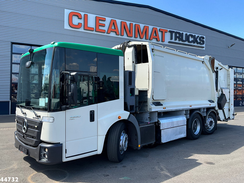 Mercedes-Benz Econic 2630 Euro 6 CNG Norba MF 300 18m³ 2 compartimenten just 137.620 km! - Vuilniswagen: afbeelding 2 Mercedes-Benz Econic 2630 Euro 6 CNG Norba MF 300 18m³ 2 compartimenten just 137.620 km! - Vuilniswagen: afbeelding 2