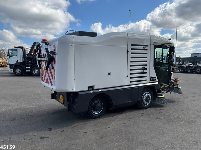 Veegwagen Ravo 540 CD Euro 6 with 3-rd brush: afbeelding 6