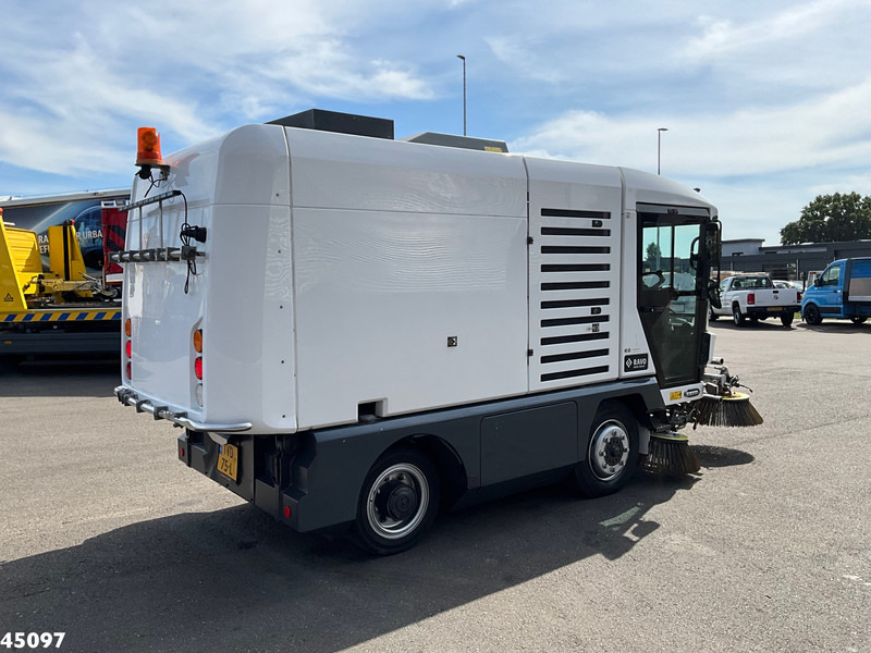 Ravo 540 Euro 6 with 3-rd brush - Veegwagen: afbeelding 5 Ravo 540 Euro 6 with 3-rd brush - Veegwagen: afbeelding 5