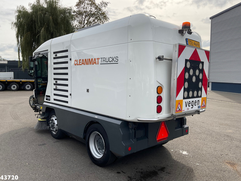 Ravo 540 STH Euro 6 with 3-rd brush - Veegwagen: afbeelding 5 Ravo 540 STH Euro 6 with 3-rd brush - Veegwagen: afbeelding 5