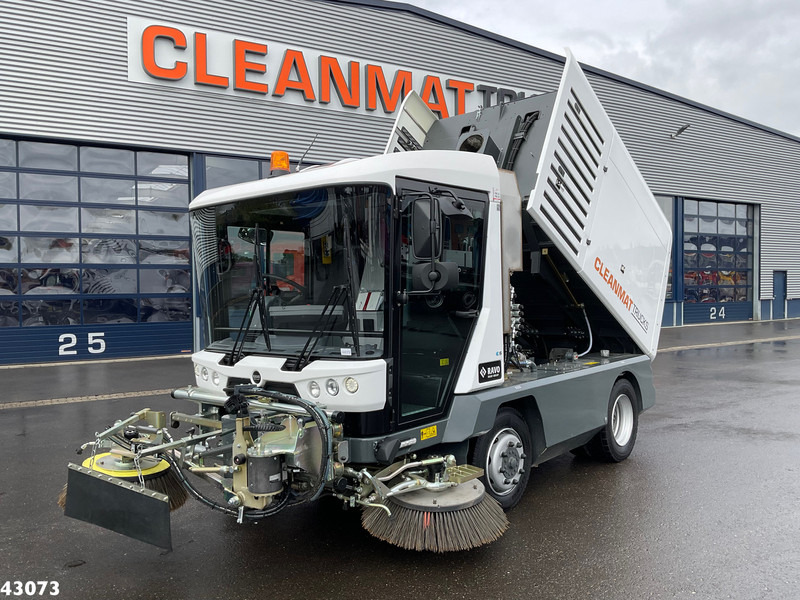 Ravo 540 STH Euro 6 with 3-rd brush - Veegwagen: afbeelding 1 Ravo 540 STH Euro 6 with 3-rd brush - Veegwagen: afbeelding 1