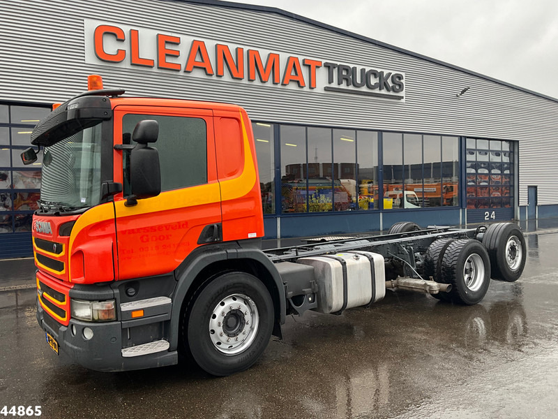 Scania P 280 Chassis cabine with PTO - Chassis vrachtwagen: afbeelding 2 Scania P 280 Chassis cabine with PTO - Chassis vrachtwagen: afbeelding 2