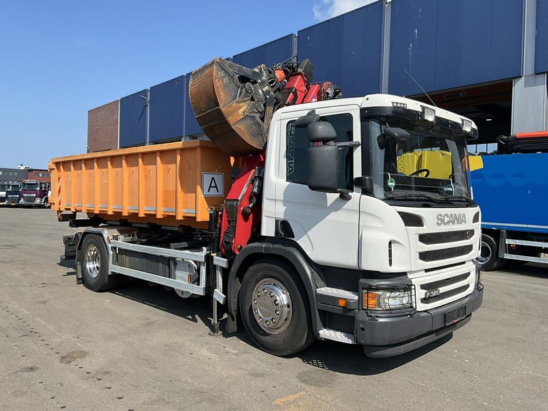 Scania P 320 HMF 12 Tonmeter Z-kraan + Kipper 11m³ - Kipper vrachtwagen, Kraanwagen: afbeelding 5 Scania P 320 HMF 12 Tonmeter Z-kraan + Kipper 11m³ - Kipper vrachtwagen, Kraanwagen: afbeelding 5