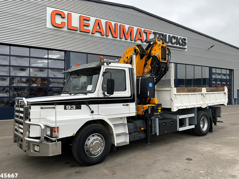 Scania T 93 4x2 Kipper met 31 Tonmeter laadkraan (bj 2005) + Fly-JIb! Just 118.736 km! - Kipper vrachtwagen, Kraanwagen: afbeelding 4 Scania T 93 4x2 Kipper met 31 Tonmeter laadkraan (bj 2005) + Fly-JIb! Just 118.736 km! - Kipper vrachtwagen, Kraanwagen: afbeelding 4