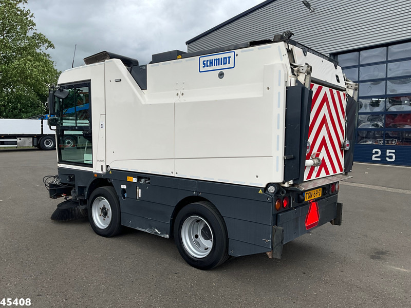 Schmidt Cleango 500 Compact Euro 6 with 3-rd brush - Veegwagen: afbeelding 3 Schmidt Cleango 500 Compact Euro 6 with 3-rd brush - Veegwagen: afbeelding 3
