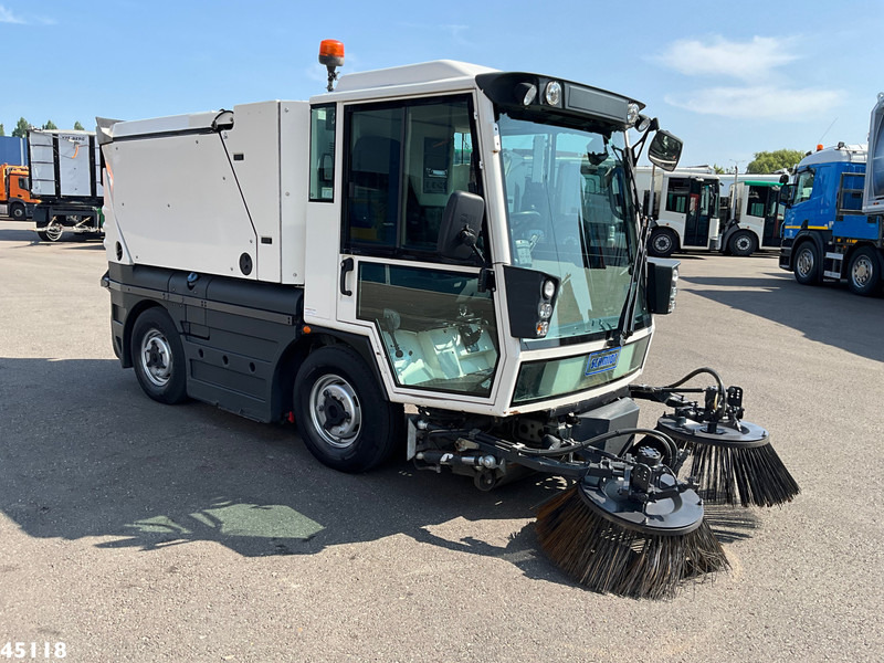 Schmidt Swingo Compact 200 Euro 6 - Veegwagen: afbeelding 4 Schmidt Swingo Compact 200 Euro 6 - Veegwagen: afbeelding 4