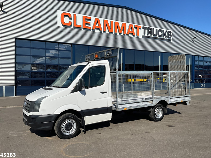 Volkswagen Crafter 35 2.0 Manual met Oprijramp - Vrachtwagen met open laadbak: afbeelding 2 Volkswagen Crafter 35 2.0 Manual met Oprijramp - Vrachtwagen met open laadbak: afbeelding 2