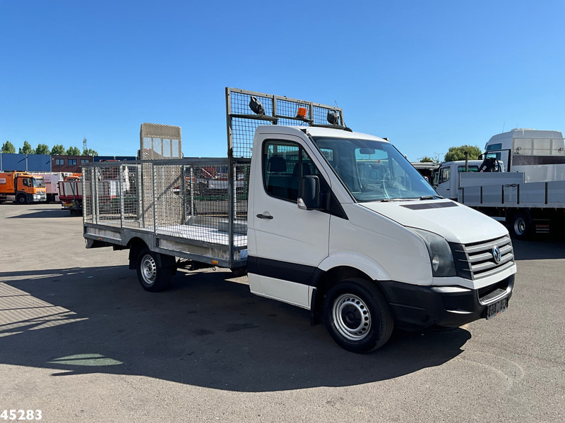 Volkswagen Crafter 35 2.0 Manual met Oprijramp - Vrachtwagen met open laadbak: afbeelding 4 Volkswagen Crafter 35 2.0 Manual met Oprijramp - Vrachtwagen met open laadbak: afbeelding 4
