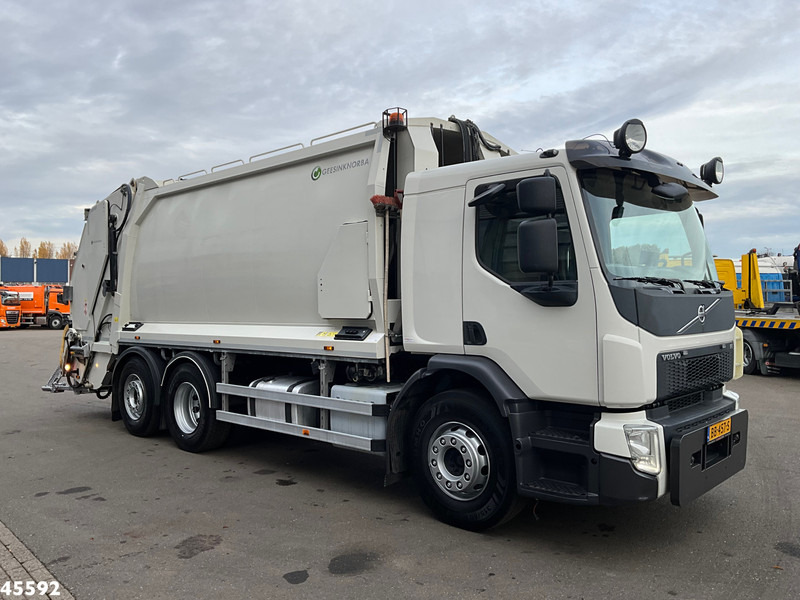 Volvo FE 320 Euro 6 Geesink / Norba MF300, 21m³ Just 157.647km! - Vuilniswagen: afbeelding 4 Volvo FE 320 Euro 6 Geesink / Norba MF300, 21m³ Just 157.647km! - Vuilniswagen: afbeelding 4