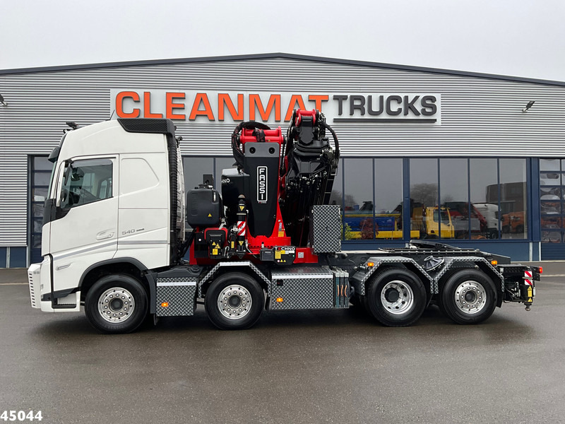Volvo FH 540 8x2 Fassi 145 Tonmeter laadkraan + Fly-JIb Just 7.187 Km! Demo voertuig! - Kraanwagen: afbeelding 5 Volvo FH 540 8x2 Fassi 145 Tonmeter laadkraan + Fly-JIb Just 7.187 Km! Demo voertuig! - Kraanwagen: afbeelding 5